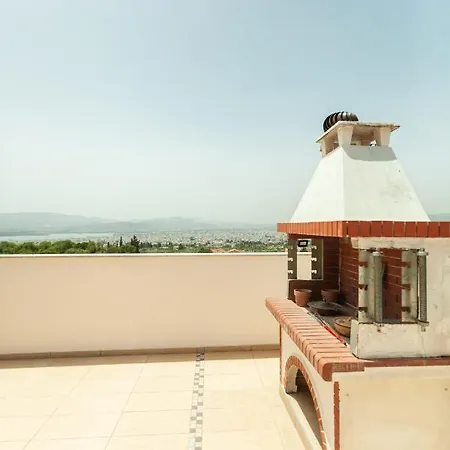 Alcedo Villa Apartment Alli Meria